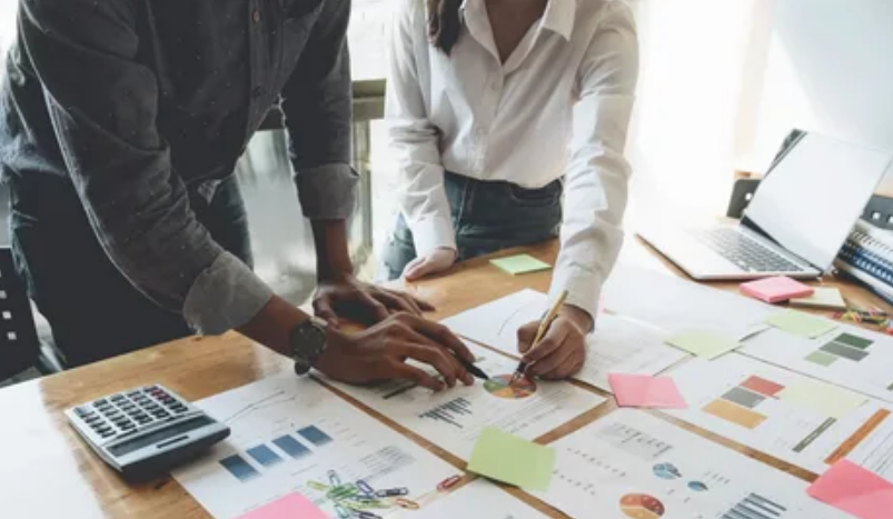 მოგზაურობა ბიზნეს პროექტებისა და გრანტების ორგანიზების სკოლაში